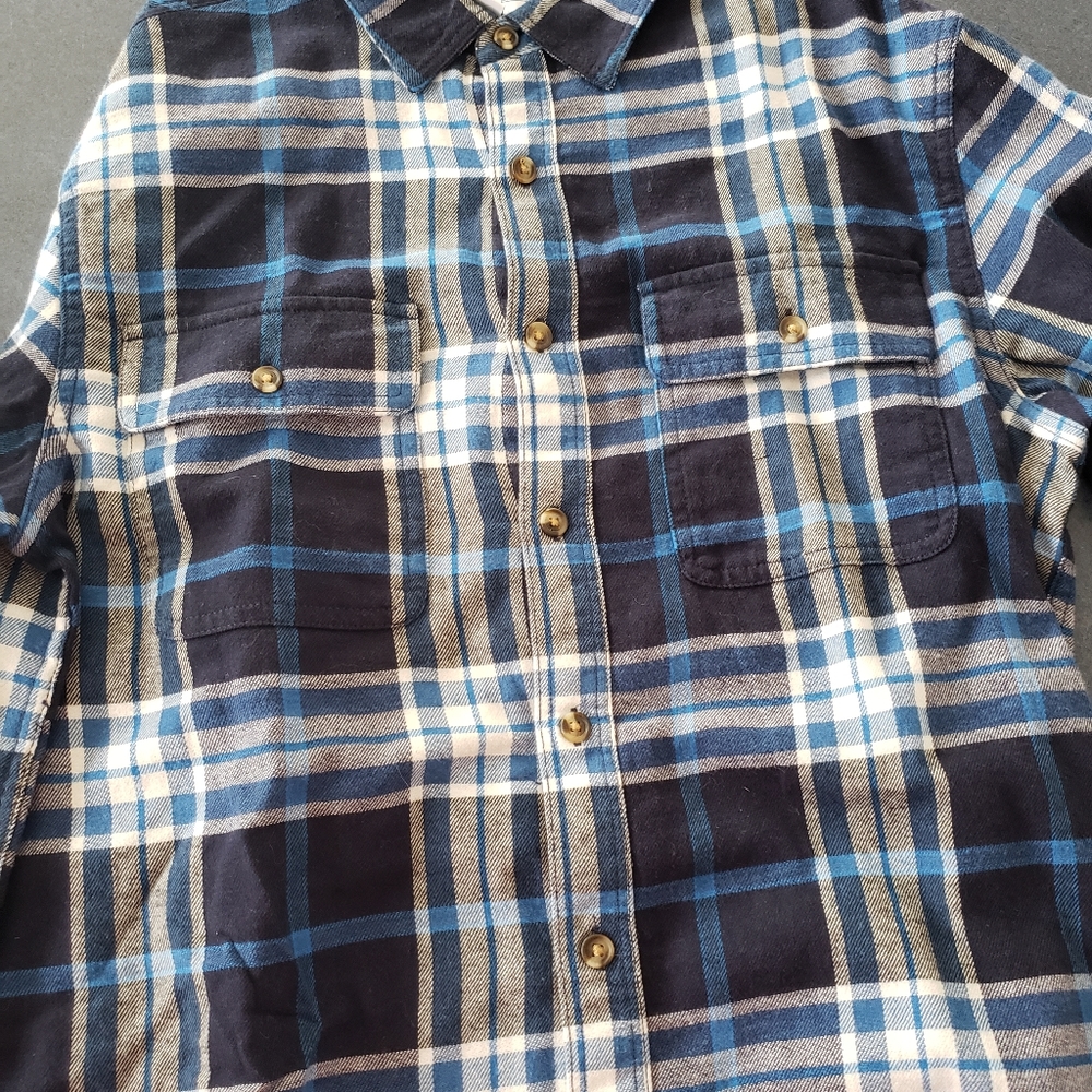 Old Navy size M mens flannel shirt
